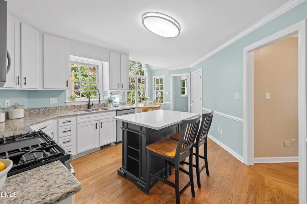 1006 Oakwell Court Apex, NC 27502
