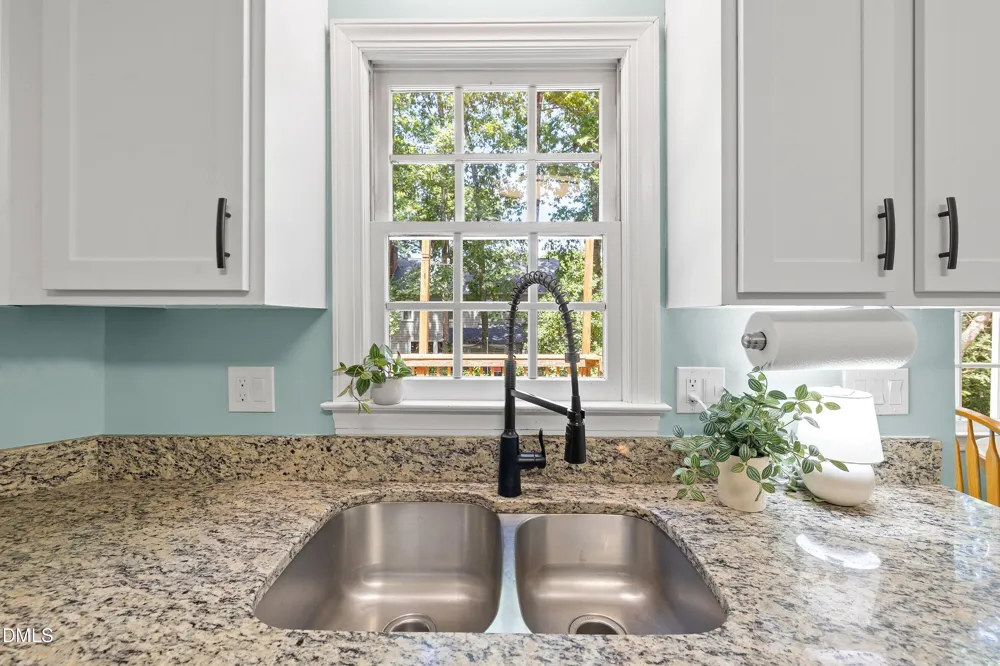 1006 Oakwell Court Apex, NC 27502