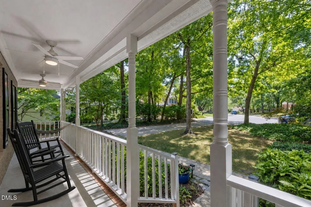 1006 Oakwell Court Apex, NC 27502