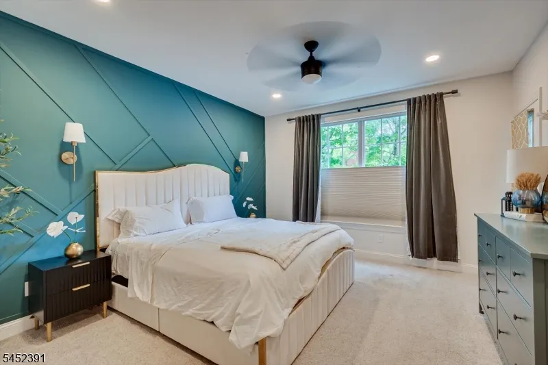 13 Franklin School Way Metuchen, NJ 08840