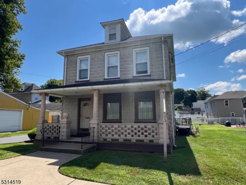 370 Pursel St Phillipsburg Town, NJ 08865