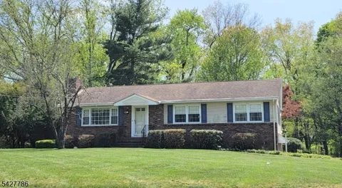 484 Stony Brook Dr