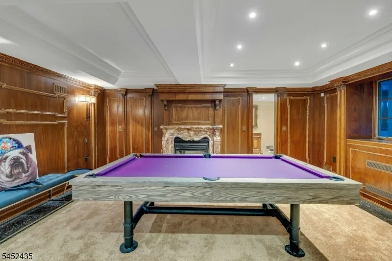 8 Driftwood Drive Livingston, NJ 07039