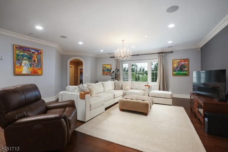 25 Tall Timber Ln Bernards, NJ 07920
