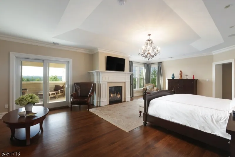 25 Tall Timber Ln Bernards, NJ 07920