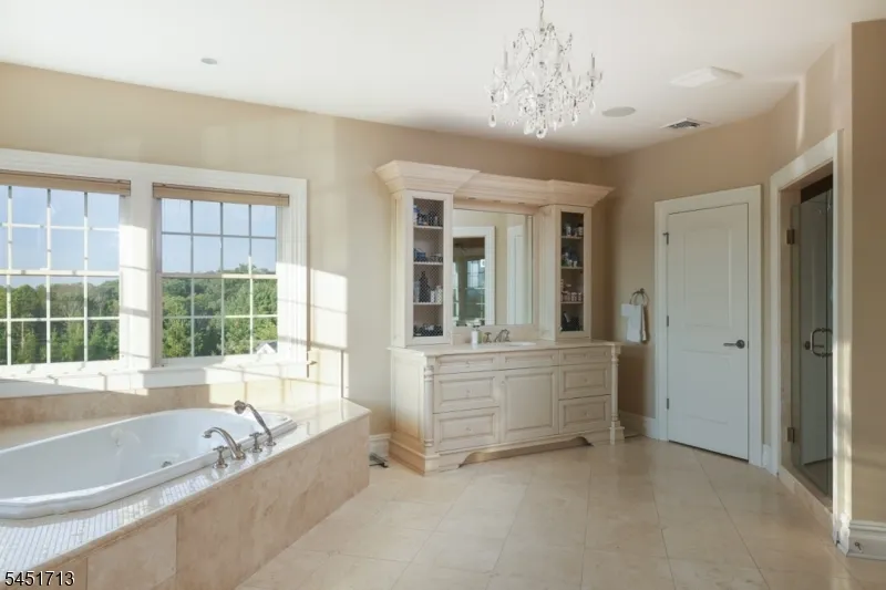 25 Tall Timber Ln Bernards, NJ 07920