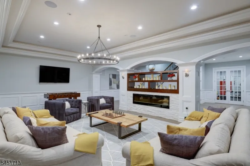 25 Tall Timber Ln Bernards, NJ 07920