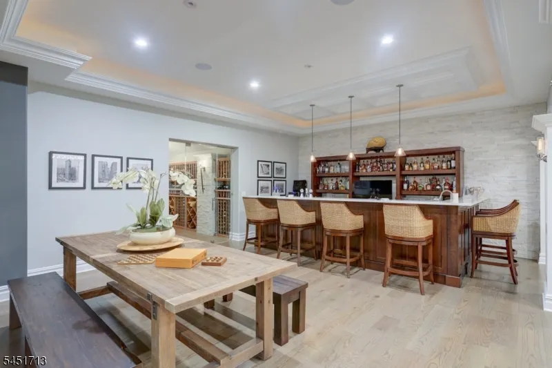 25 Tall Timber Ln Bernards, NJ 07920