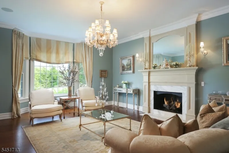 25 Tall Timber Ln Bernards, NJ 07920