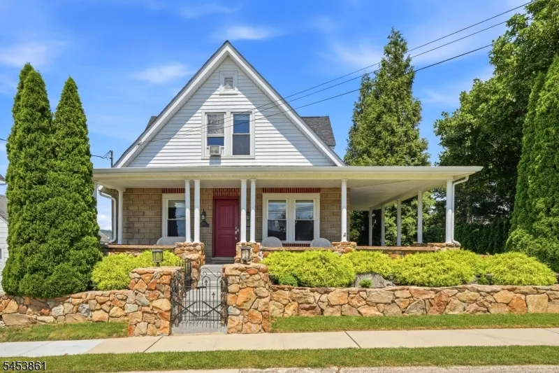 565 Grace Ave Phillipsburg Town, NJ 08865
