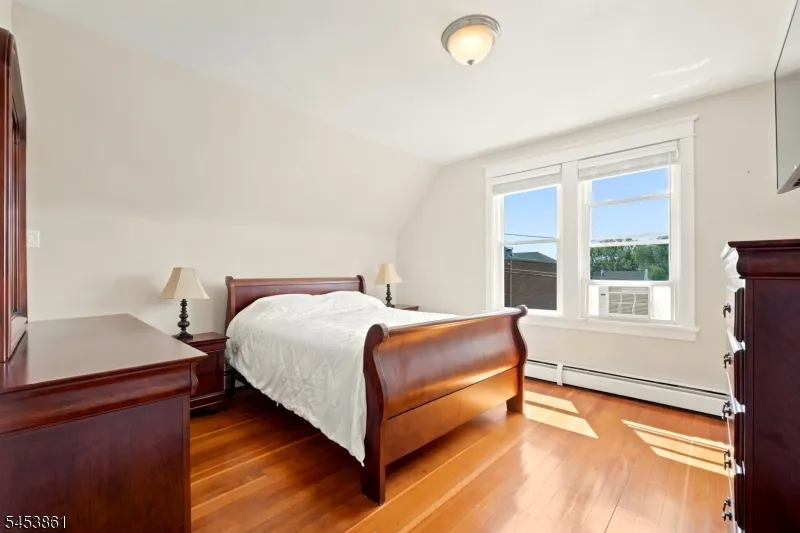 565 Grace Ave Phillipsburg Town, NJ 08865