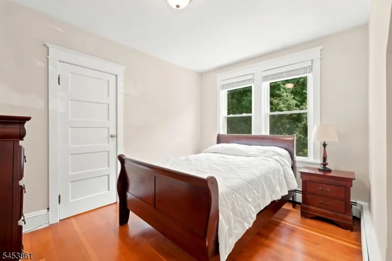 565 Grace Ave Phillipsburg Town, NJ 08865