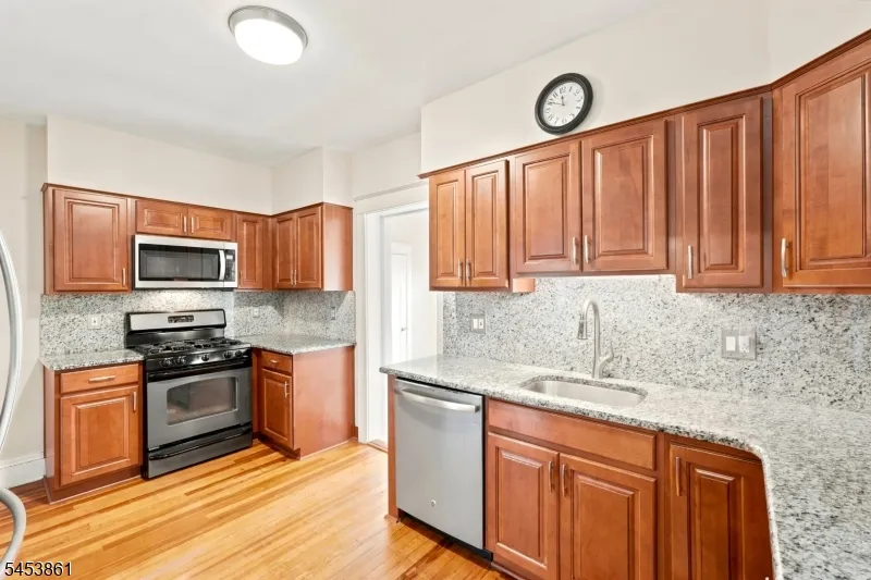 565 Grace Ave Phillipsburg Town, NJ 08865