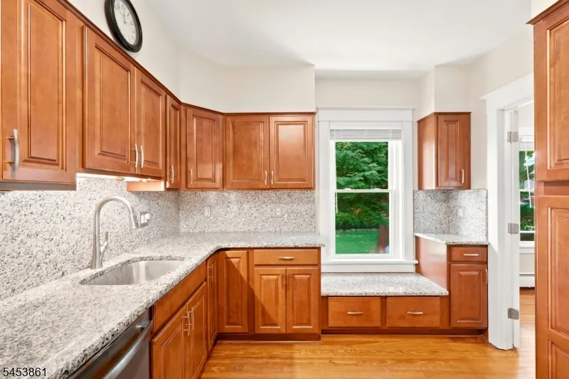 565 Grace Ave Phillipsburg Town, NJ 08865