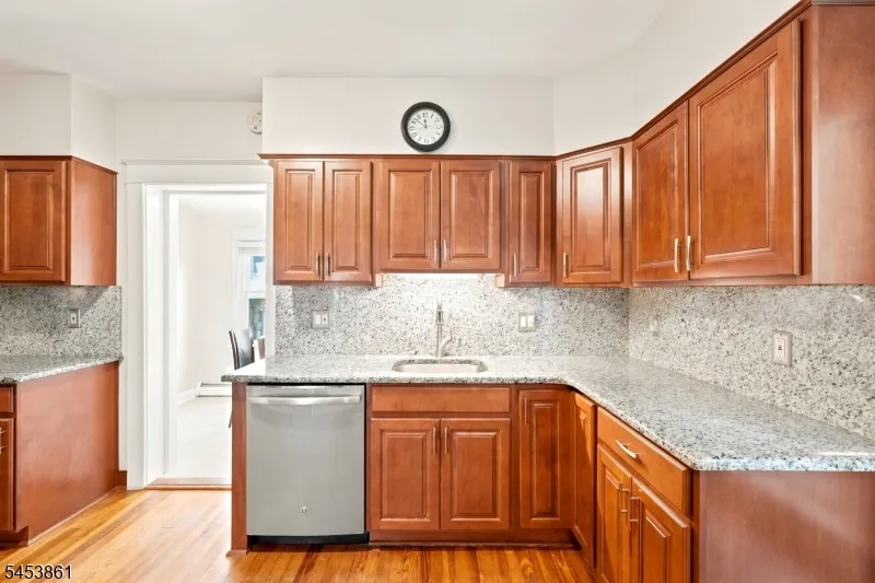 565 Grace Ave Phillipsburg Town, NJ 08865
