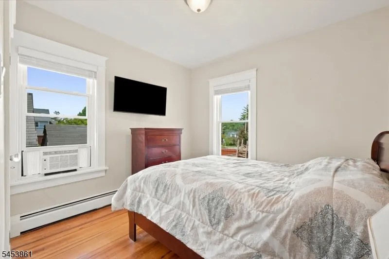 565 Grace Ave Phillipsburg Town, NJ 08865