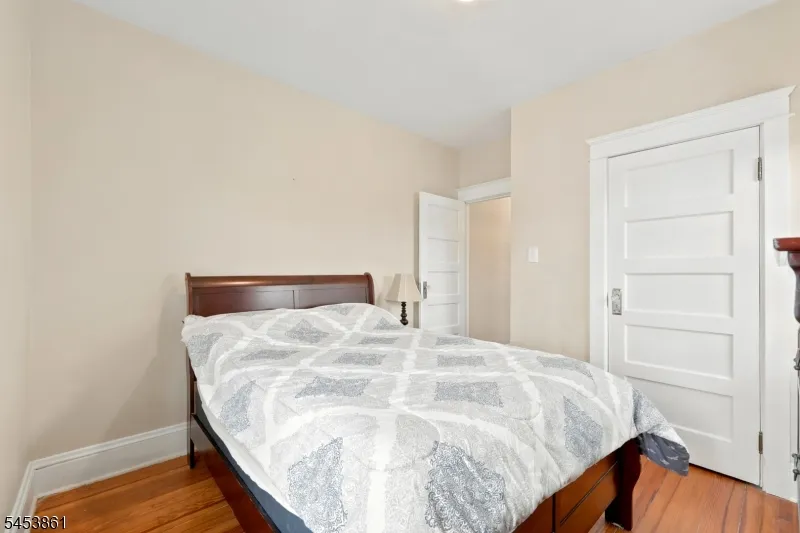 565 Grace Ave Phillipsburg Town, NJ 08865