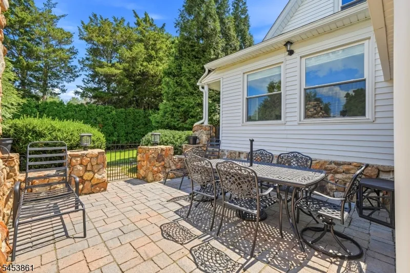 565 Grace Ave Phillipsburg Town, NJ 08865