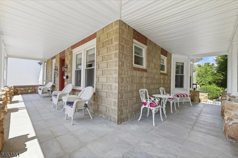565 Grace Ave Phillipsburg Town, NJ 08865