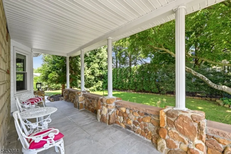 565 Grace Ave Phillipsburg Town, NJ 08865