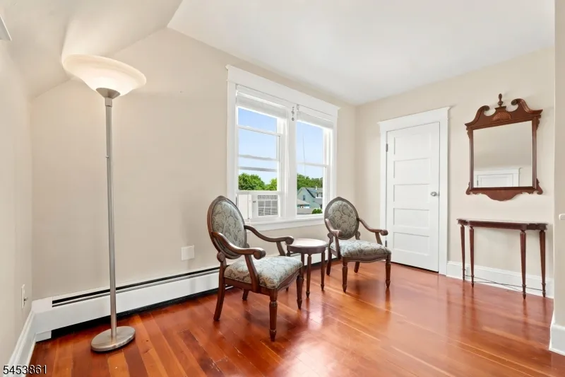 565 Grace Ave Phillipsburg Town, NJ 08865