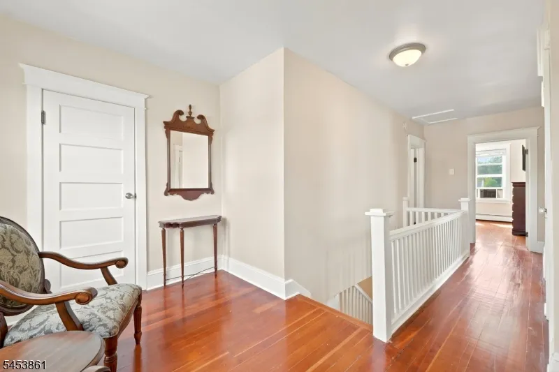 565 Grace Ave Phillipsburg Town, NJ 08865