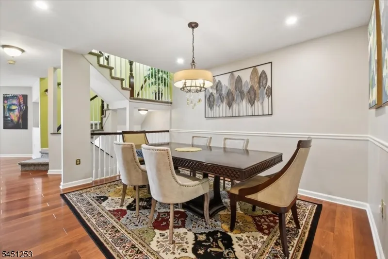 37 Woodmont Dr Randolph, NJ 07869