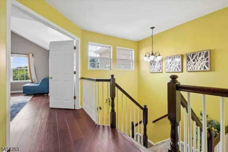 37 Woodmont Dr Randolph, NJ 07869