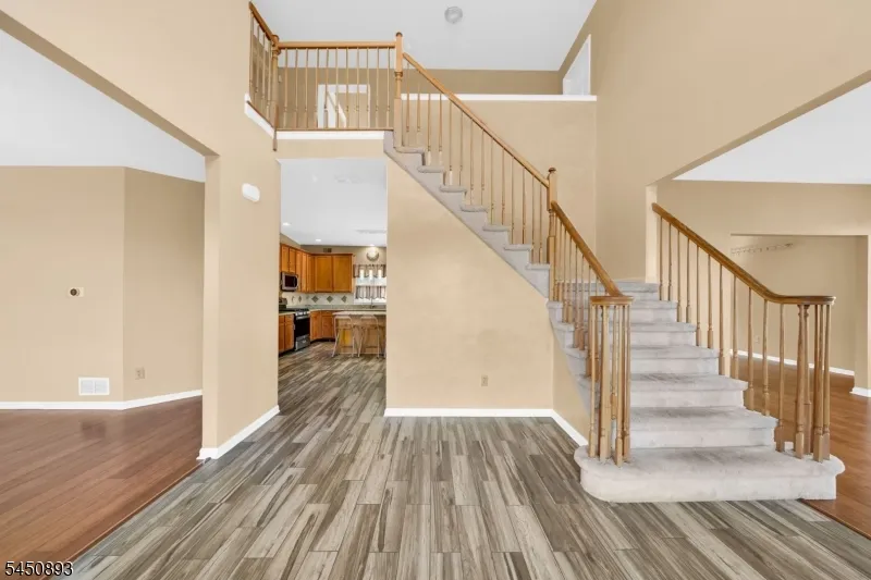 5 Pegasus Pl Washington, NJ 07840