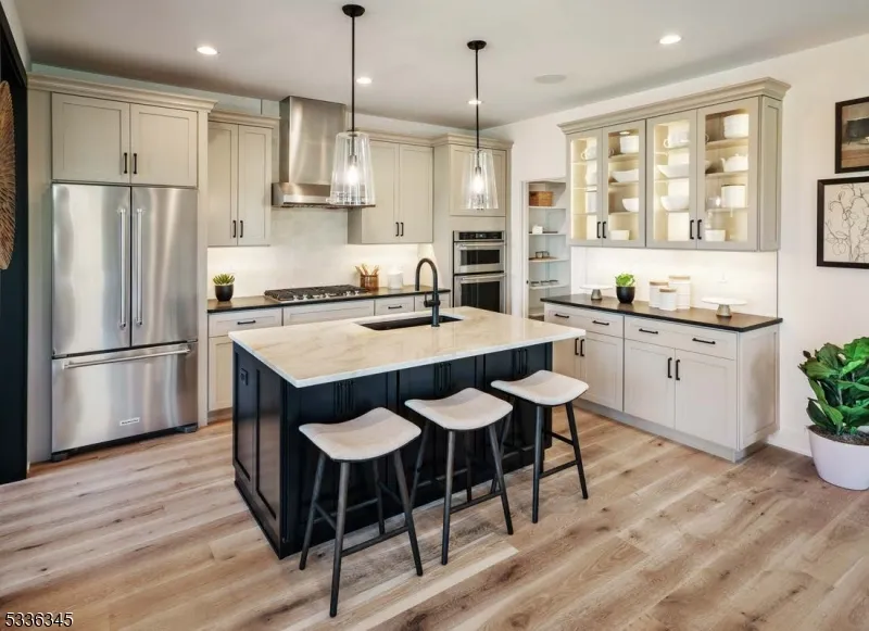29 Rasboro Rd Randolph, NJ 07869