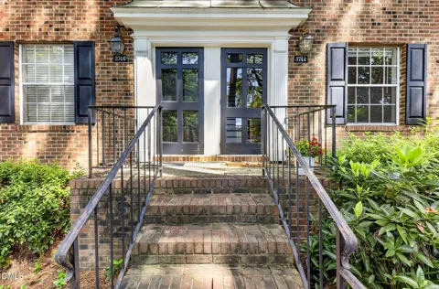 3744 Jamestown Circle