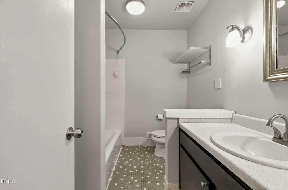 3744 Jamestown Circle Raleigh, NC 27609