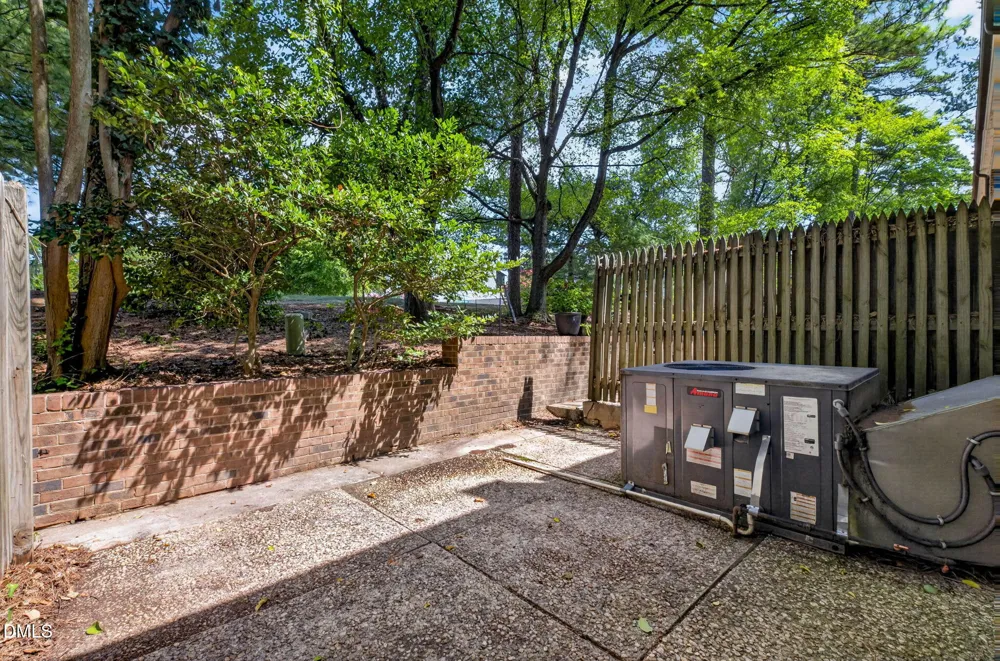 3744 Jamestown Circle Raleigh, NC 27609