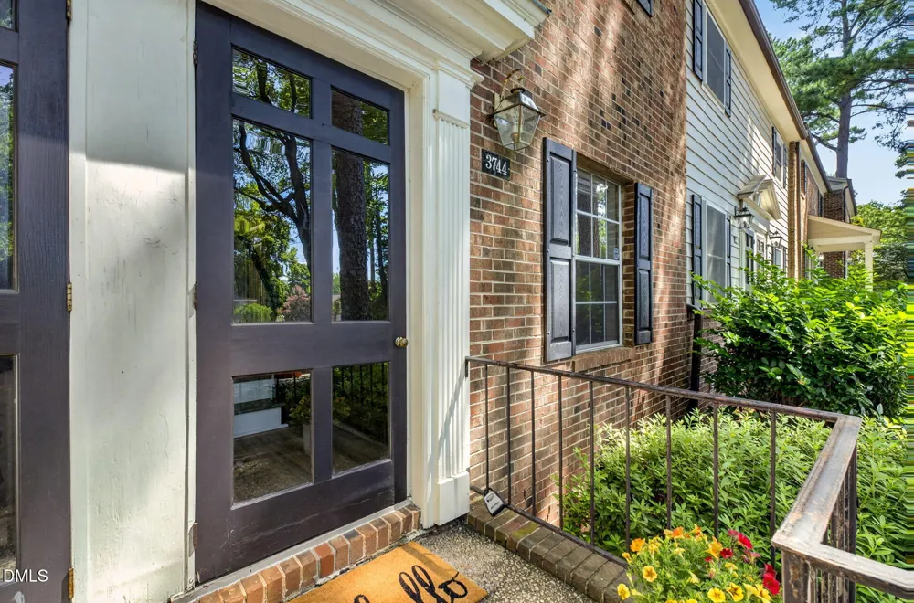 3744 Jamestown Circle Raleigh, NC 27609