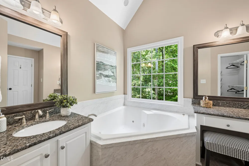 5 Silverwood Court Durham, NC 27713