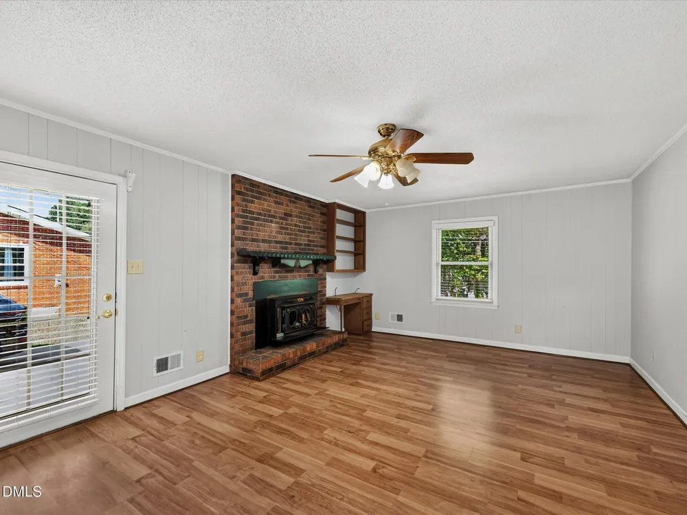 609 Page Street Clayton, NC 27520