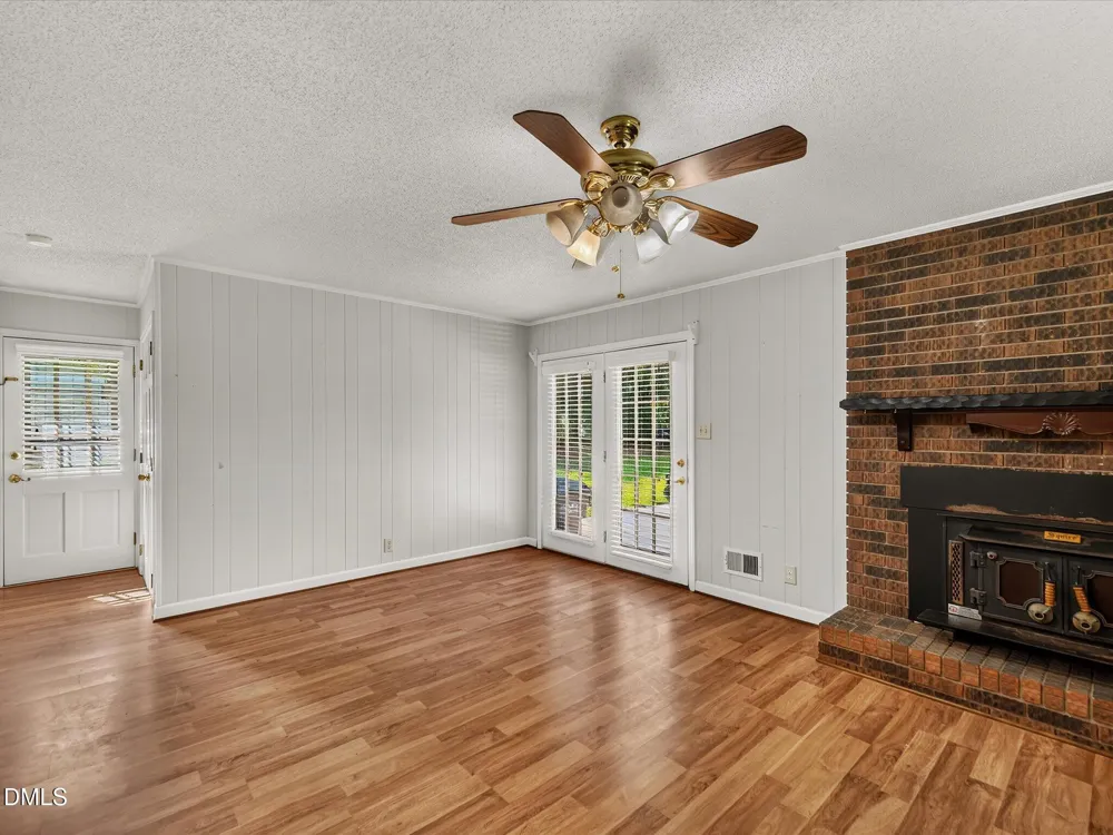 609 Page Street Clayton, NC 27520