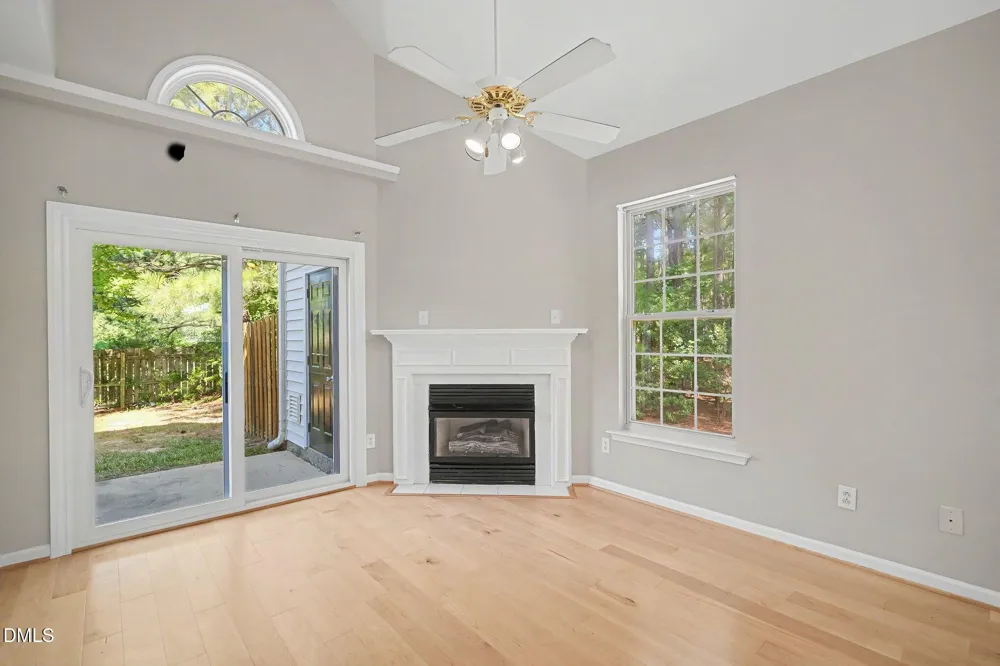 445 Commons Drive Holly Springs, NC 27540