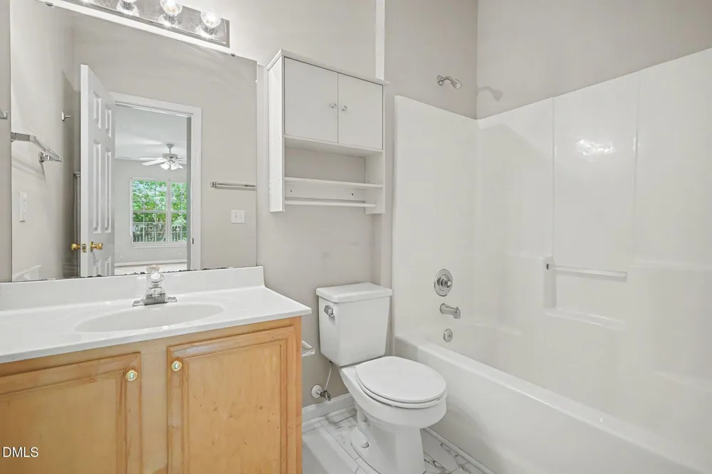 445 Commons Drive Holly Springs, NC 27540