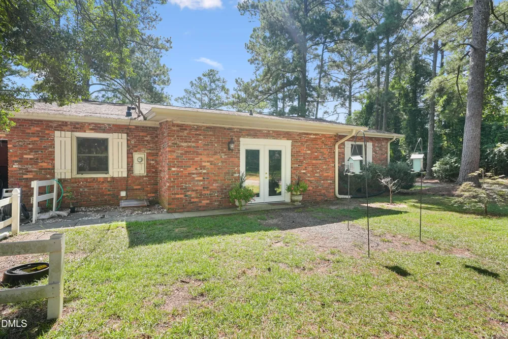 2292 Fairground Road Coats, NC 27521