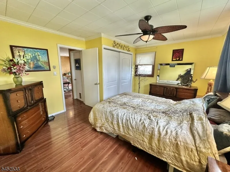 227 Old Stage Rd Spotswood, NJ 08884