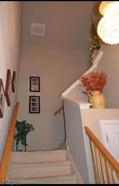 124 Wallace Ct #701 Unit 701 Green Brook, NJ 08812