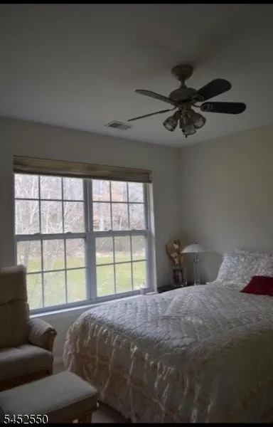 124 Wallace Ct #701 Unit 701 Green Brook, NJ 08812