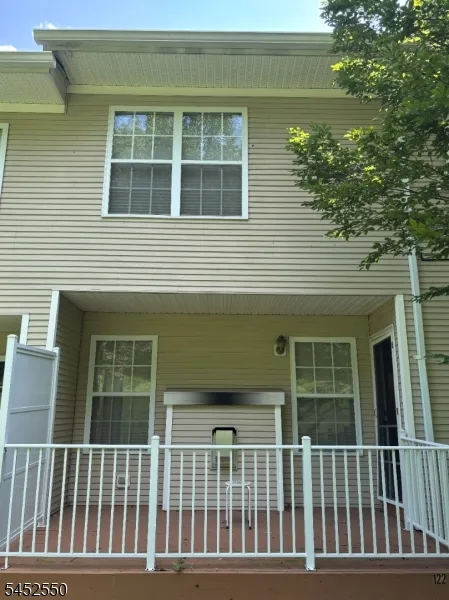 124 Wallace Ct #701 Unit 701 Green Brook, NJ 08812