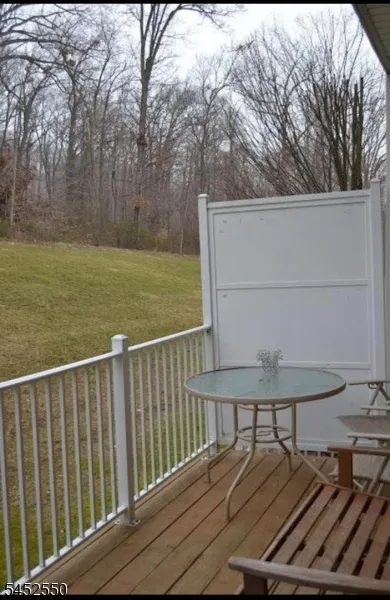 124 Wallace Ct #701 Unit 701 Green Brook, NJ 08812