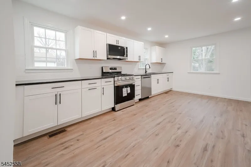 45 Burke Ave Deptford, NJ 08096