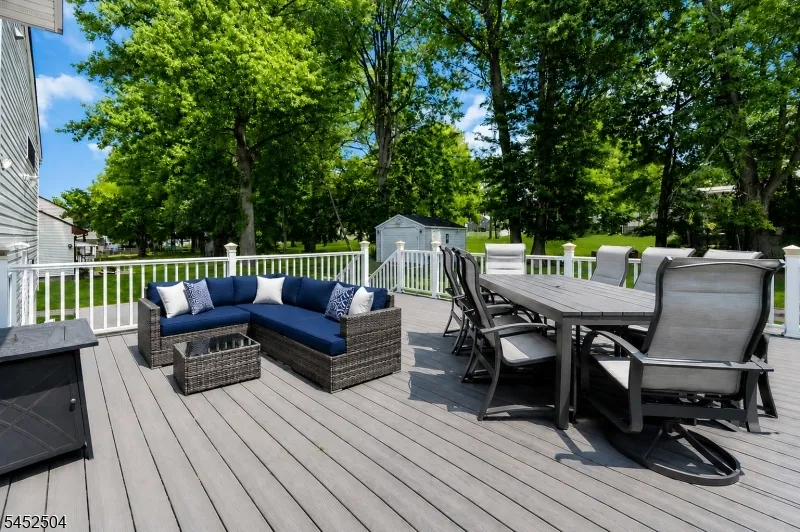 21 John Pl Cedar Grove, NJ 07009