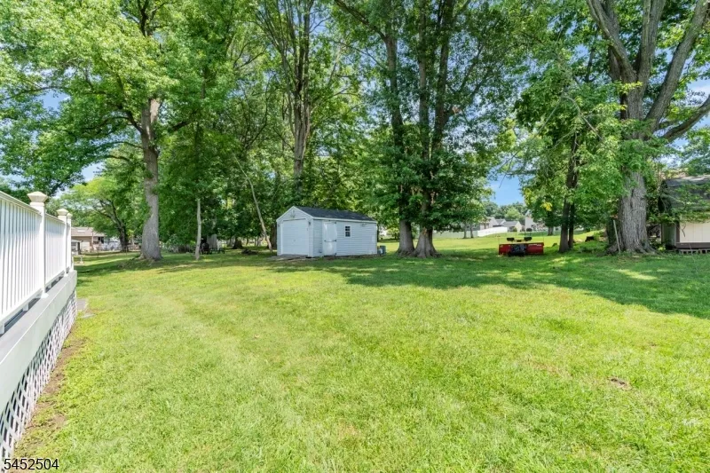 21 John Pl Cedar Grove, NJ 07009