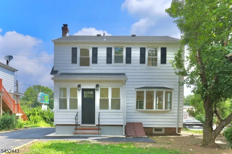 2071 State Route 35 Sayreville, NJ 08879