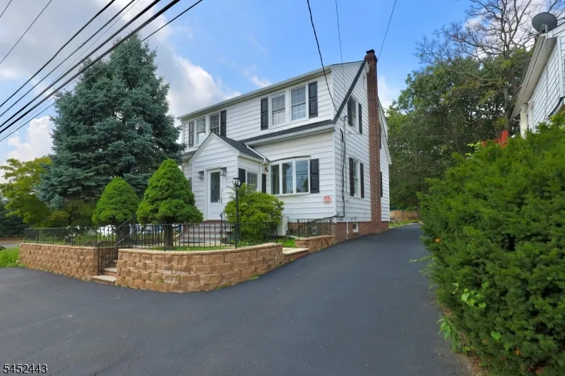 2071 State Route 35 Sayreville, NJ 08879